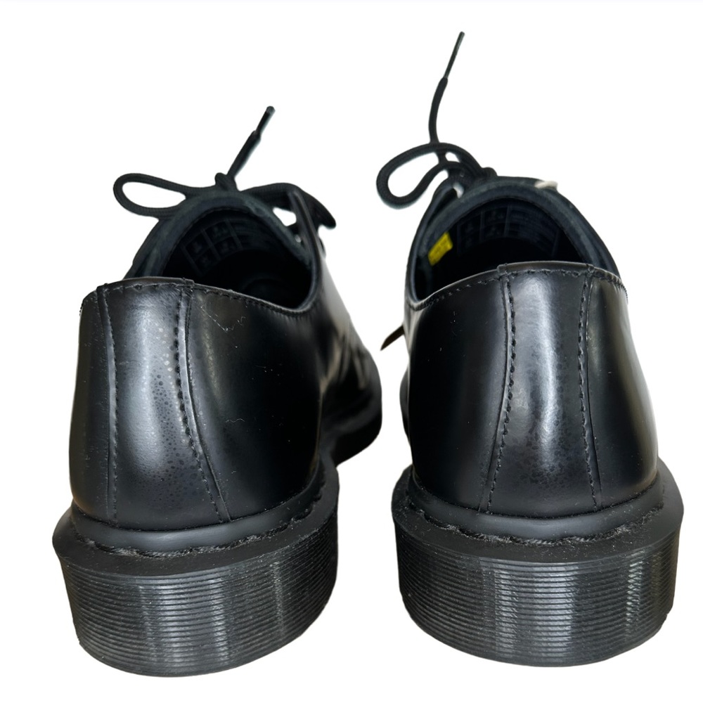 Dr. Martens Mono Smooth Leather Unisex Shoes - Women’s: US 9 - Men’s: US 8 - Picture 15 of 17